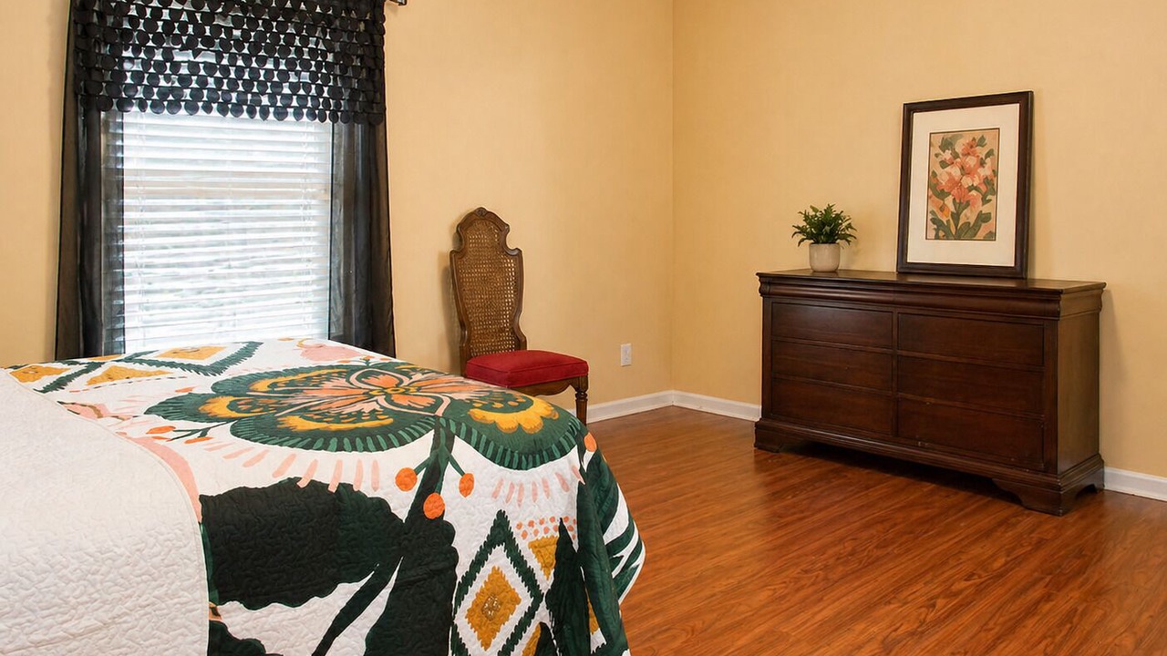 Photo of Bedroom in Northside