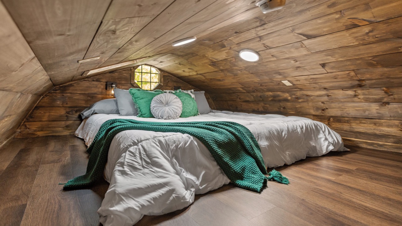 Photo of Bedroom in Robbins