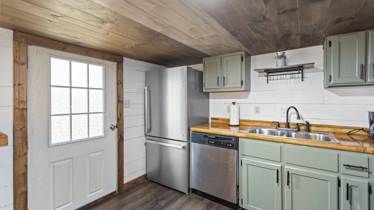 Photo of Kitchen in Robbins