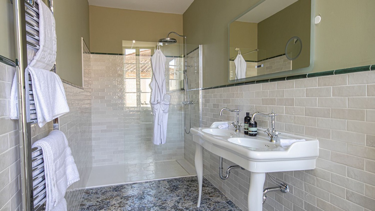 Photo of Bathroom in Nevian