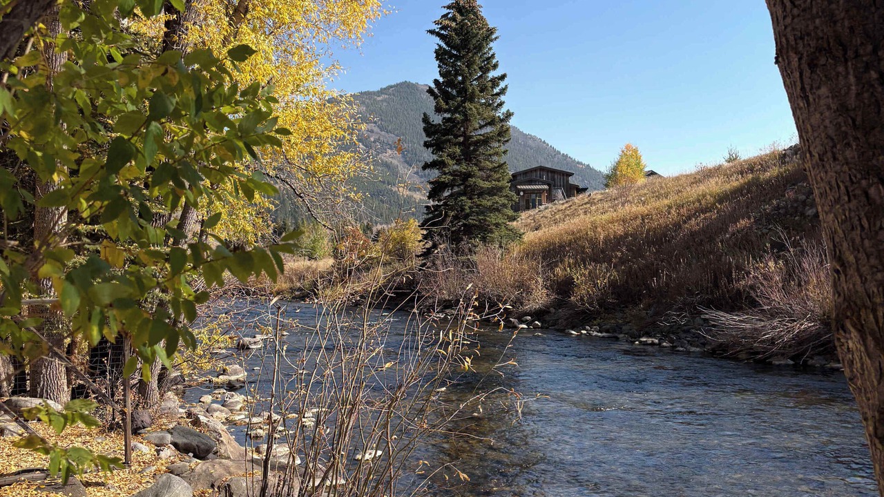 Photo of Others in Crested Butte South