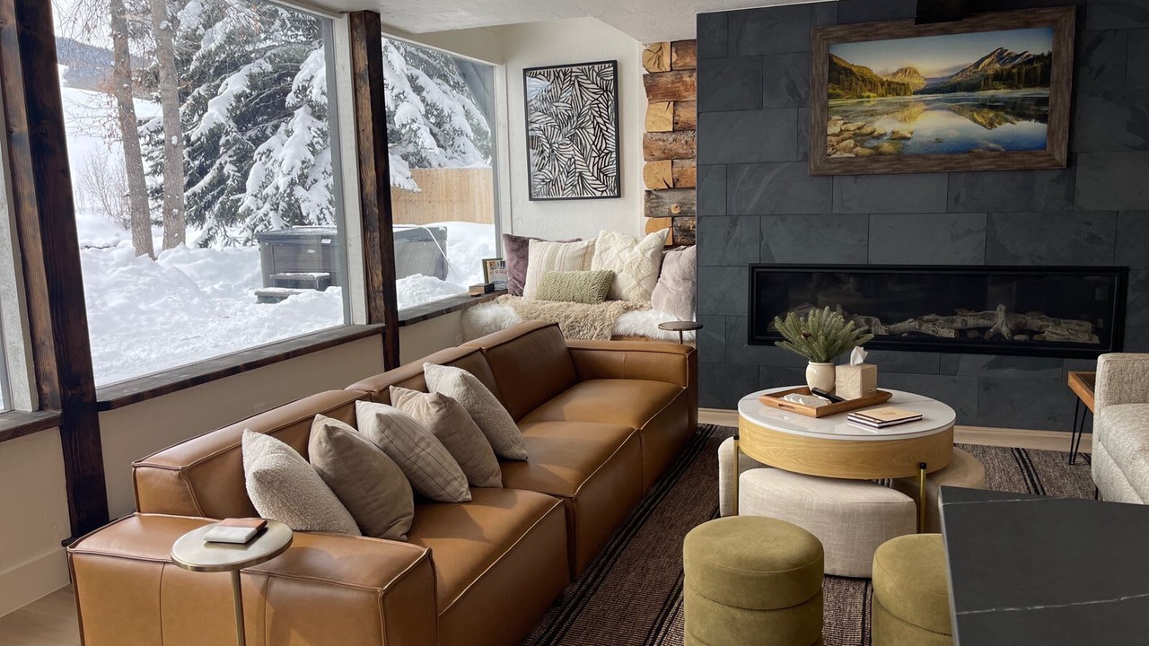 Photo of Livingroom in Crested Butte South