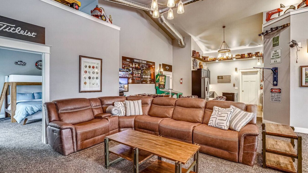 Photo of Livingroom in Weld County