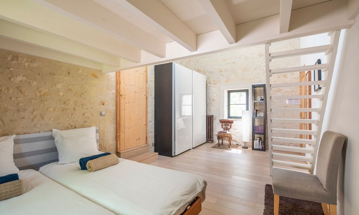 Photo of Bedroom in Saint-Christoly-Medoc