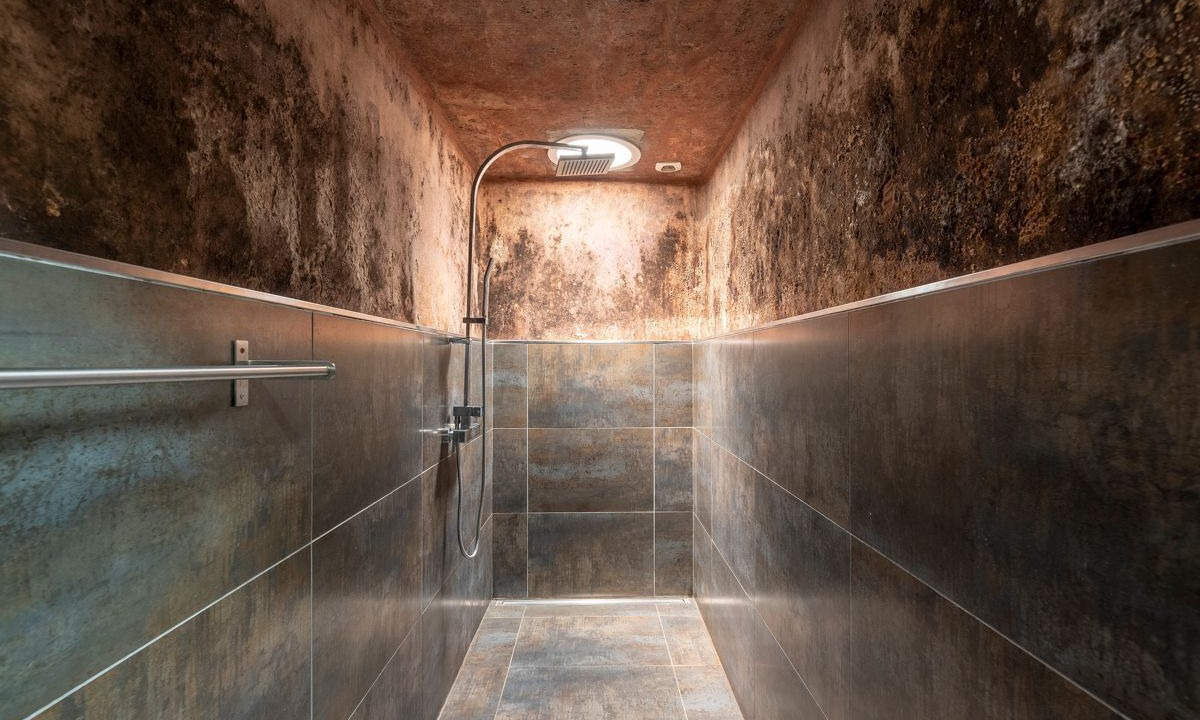 Photo of Bathroom in Saint-Christoly-Medoc