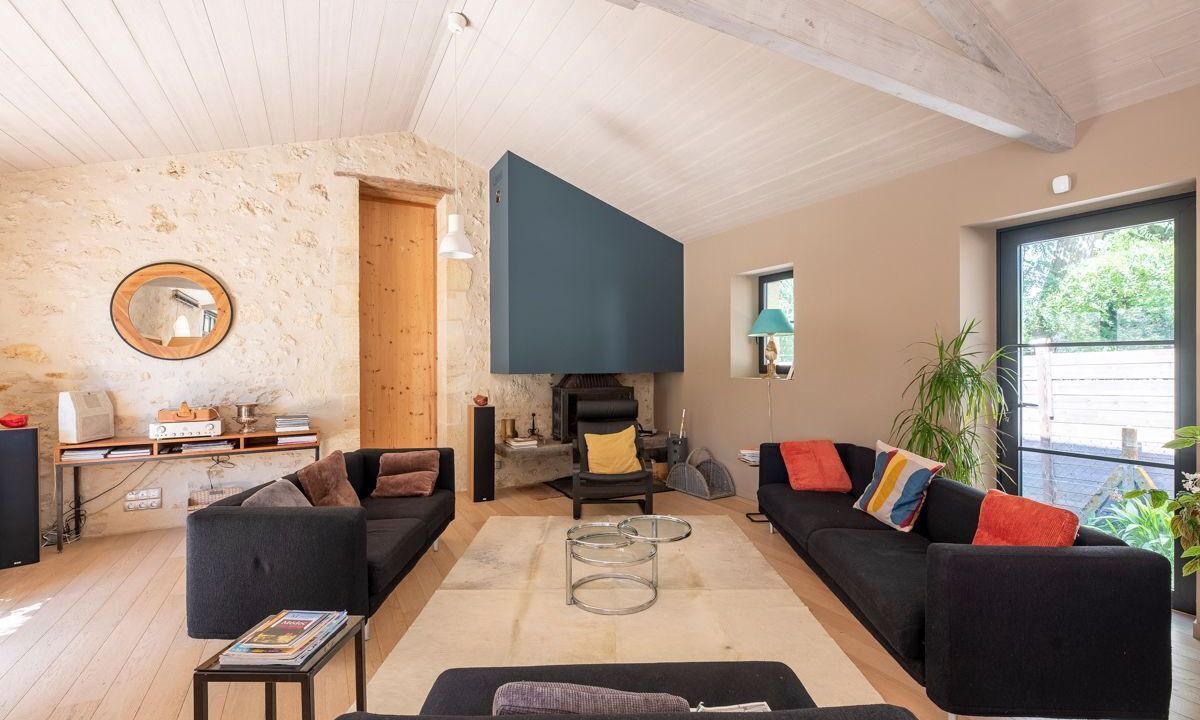 Photo of Livingroom in Saint-Christoly-Medoc