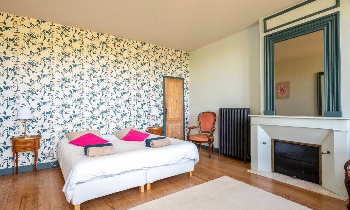 Photo of Bedroom in Saint-Christoly-Medoc