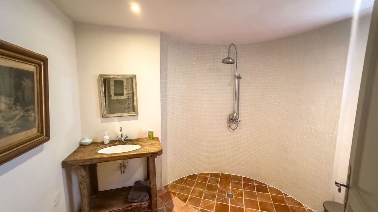 Photo of Bathroom in Montaigu-de-Quercy