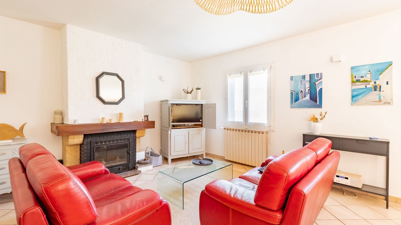 Photo of Livingroom in Quillan