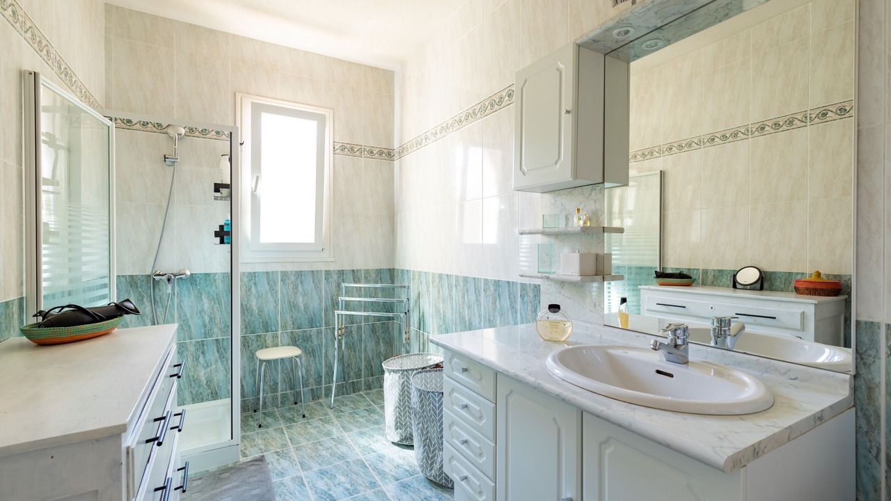 Photo of Bathroom in Quillan