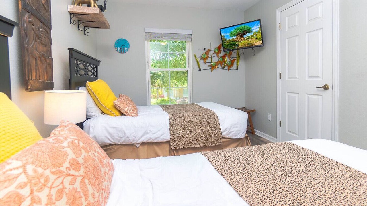 Photo of Bedroom in Sunset Lakes