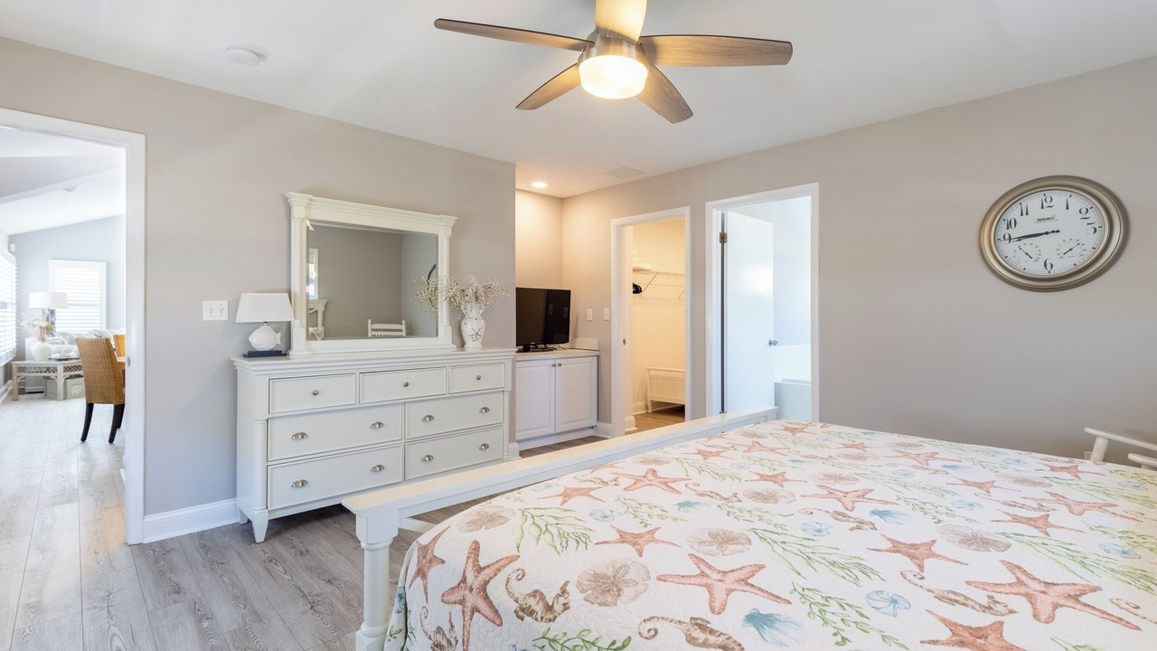 Photo of Bedroom in South Beach Haven