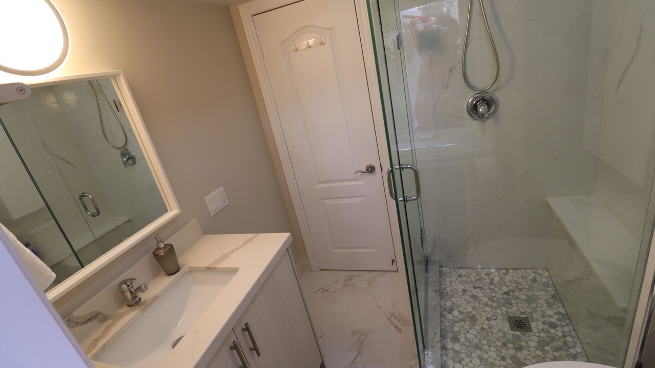 Photo of Bathroom in Thornhill