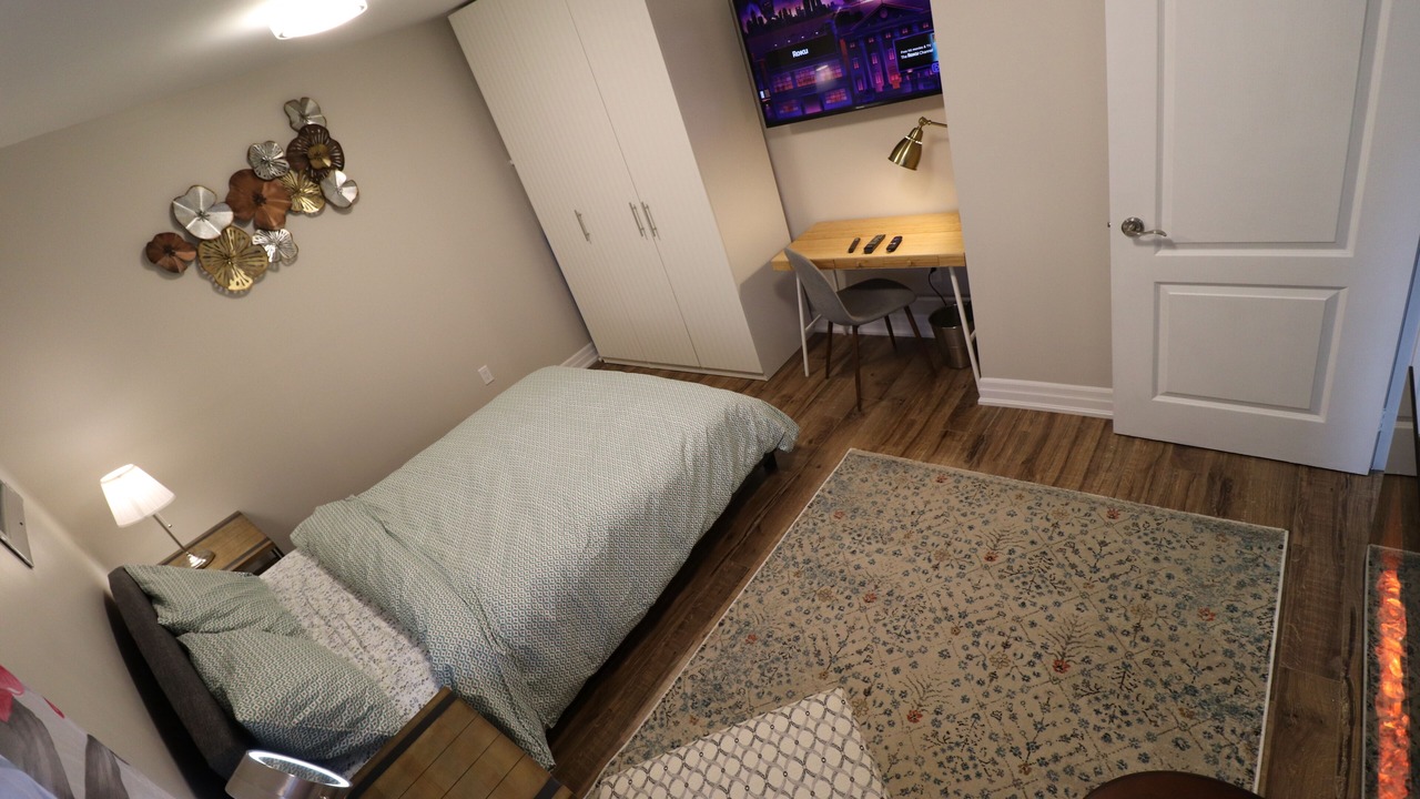 Photo of Bedroom in Thornhill