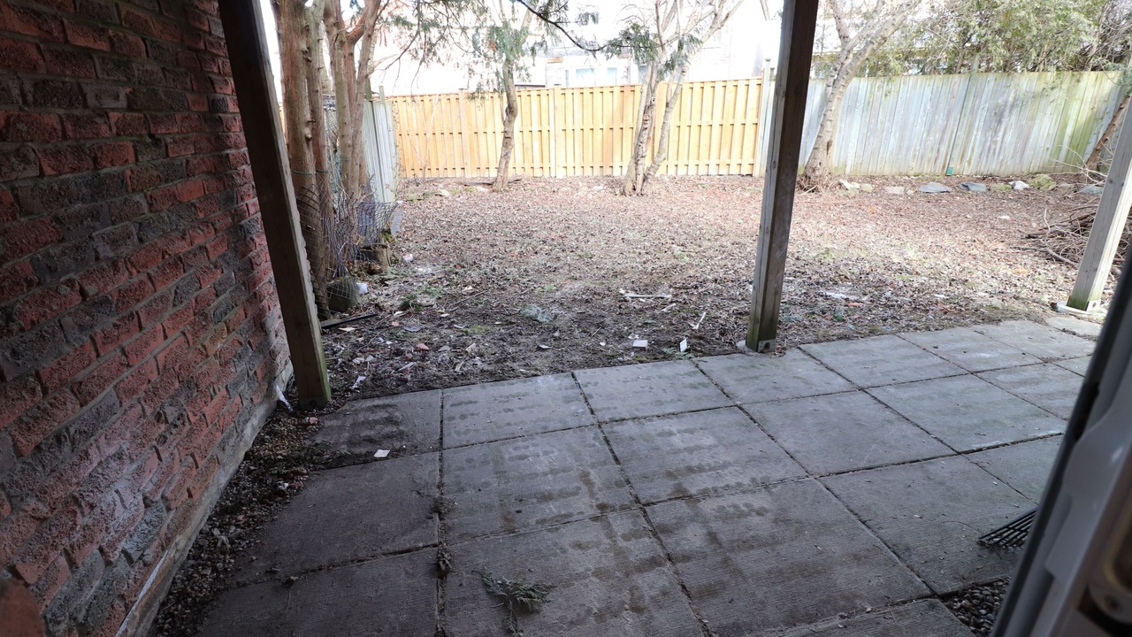 Photo of Outdoor in Thornhill