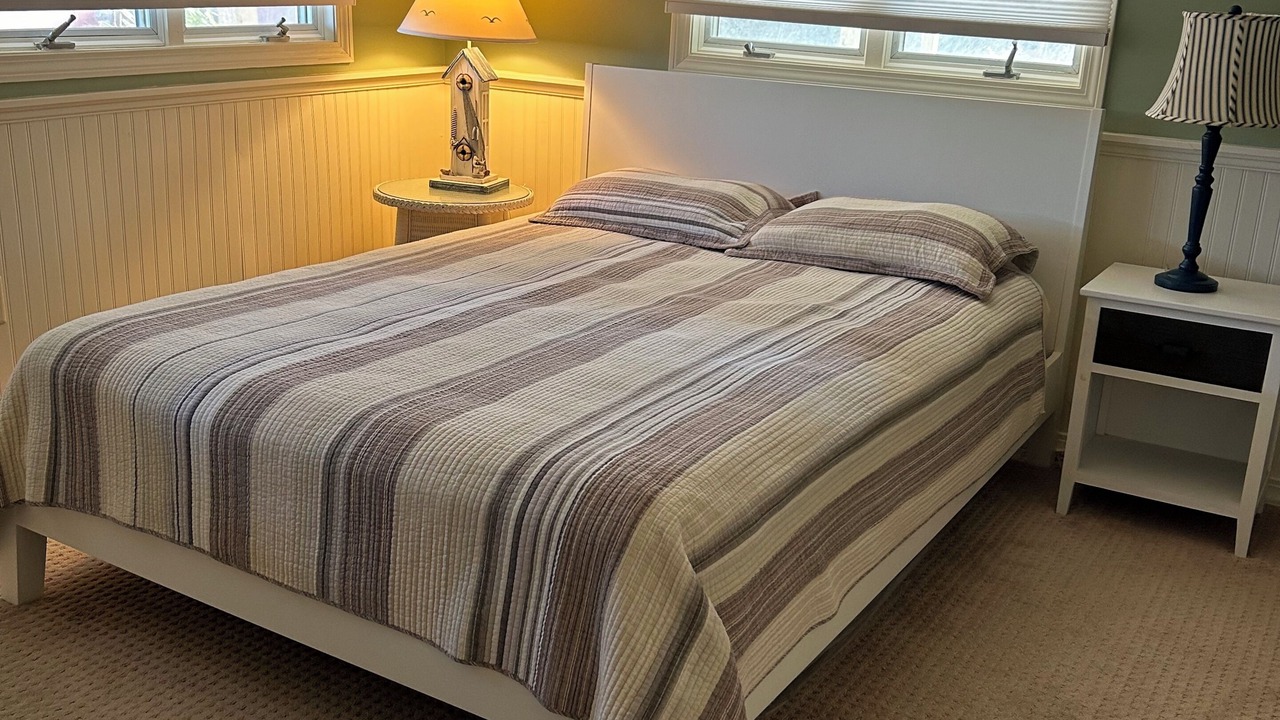Photo of Bedroom in Harvey Cedars