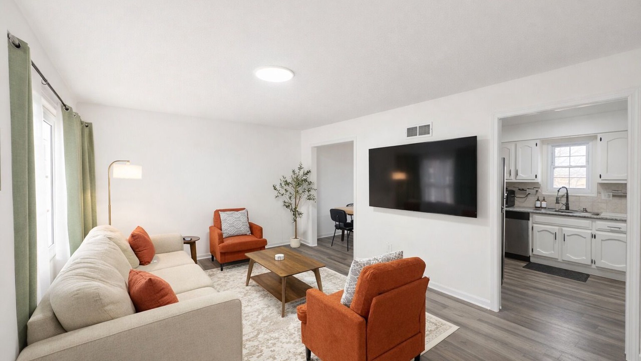 Photo of Livingroom in New Century