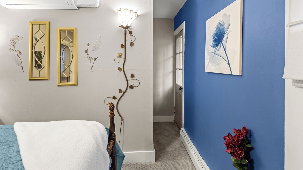 Photo of Bedroom in Mount Gretna Heights