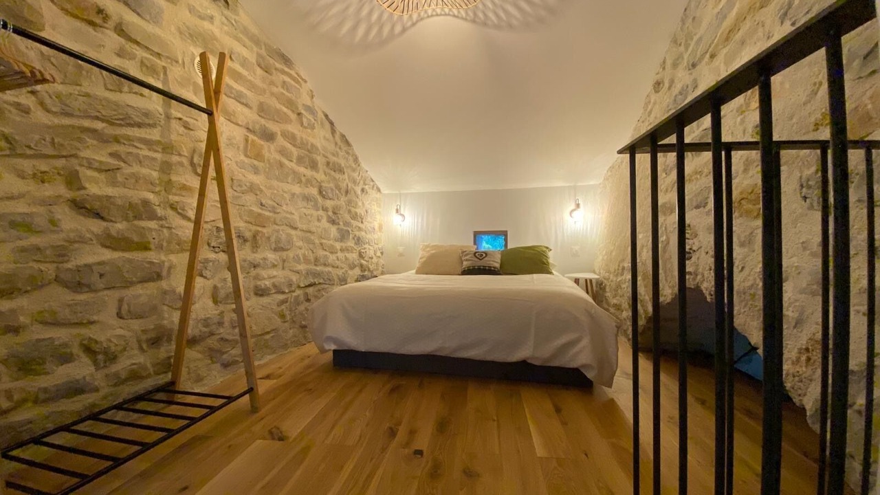 Photo of Bedroom in Riviere-sur-Tarn