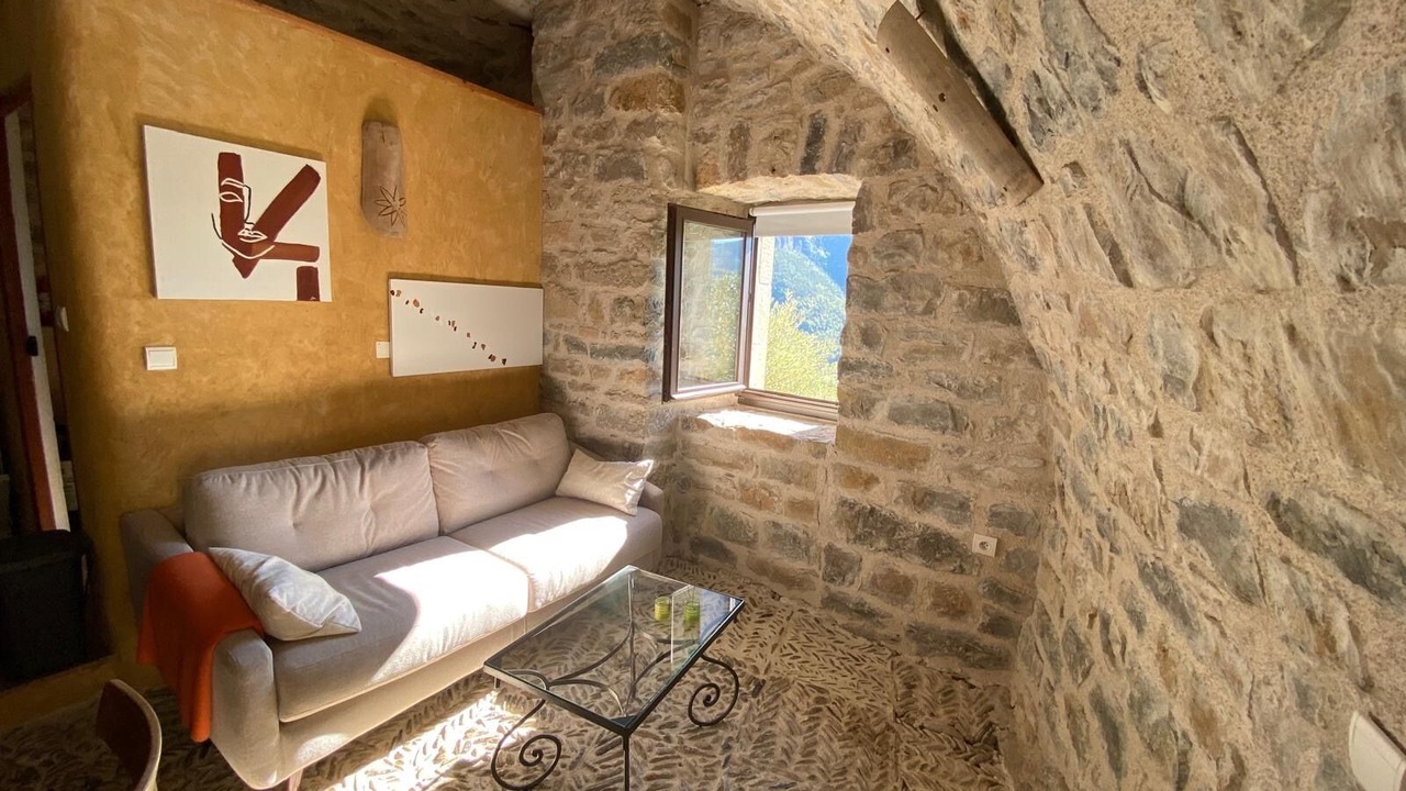 Photo of Livingroom in Riviere-sur-Tarn