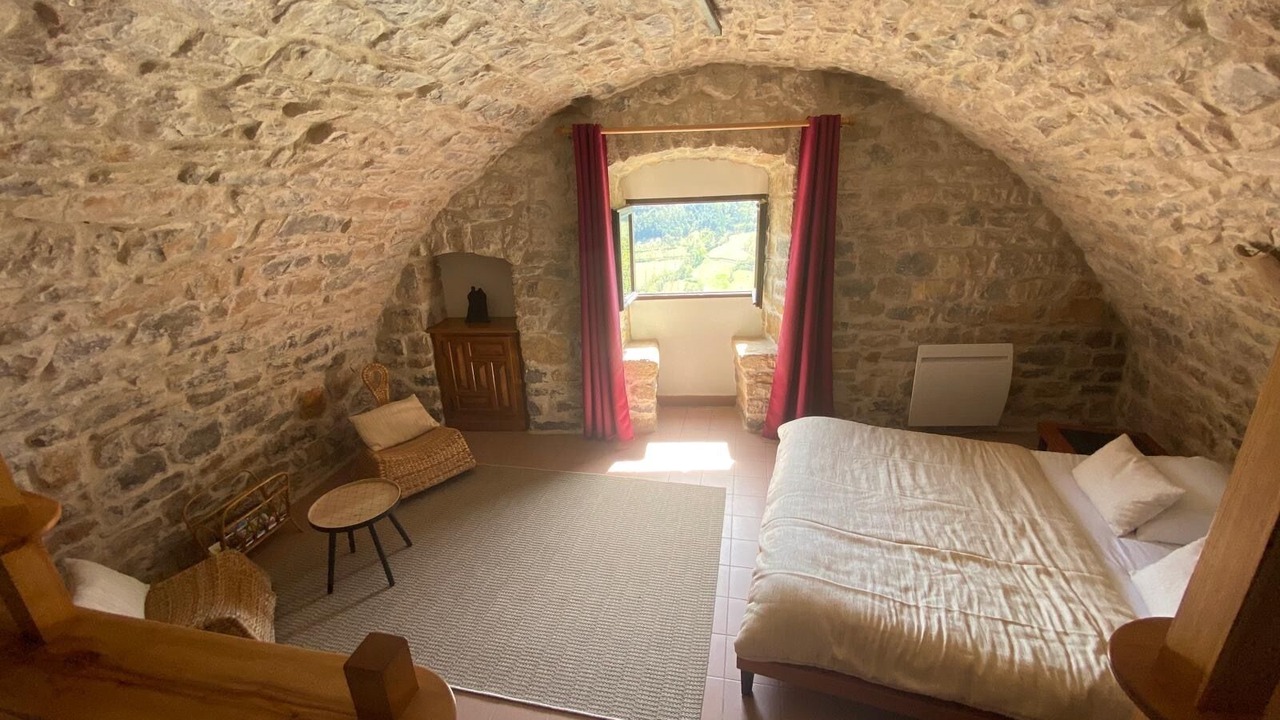 Photo of Bedroom in Riviere-sur-Tarn