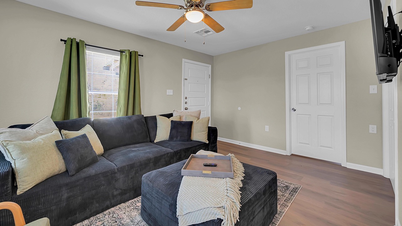 Photo of Livingroom in Waco