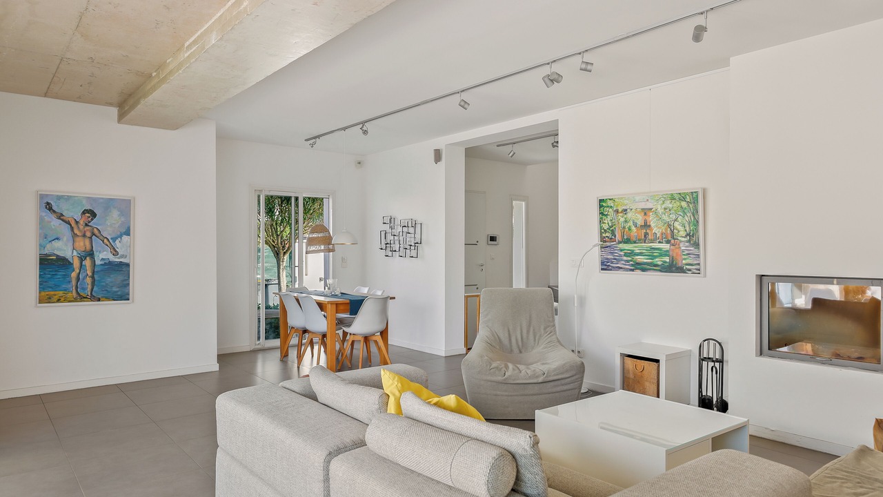 Photo of Livingroom in Le Mourillon