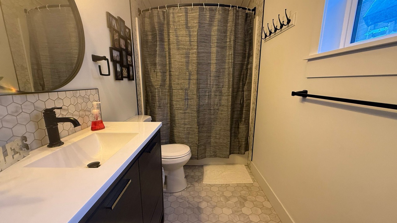 Photo of Bathroom in Saskatoon Downtown