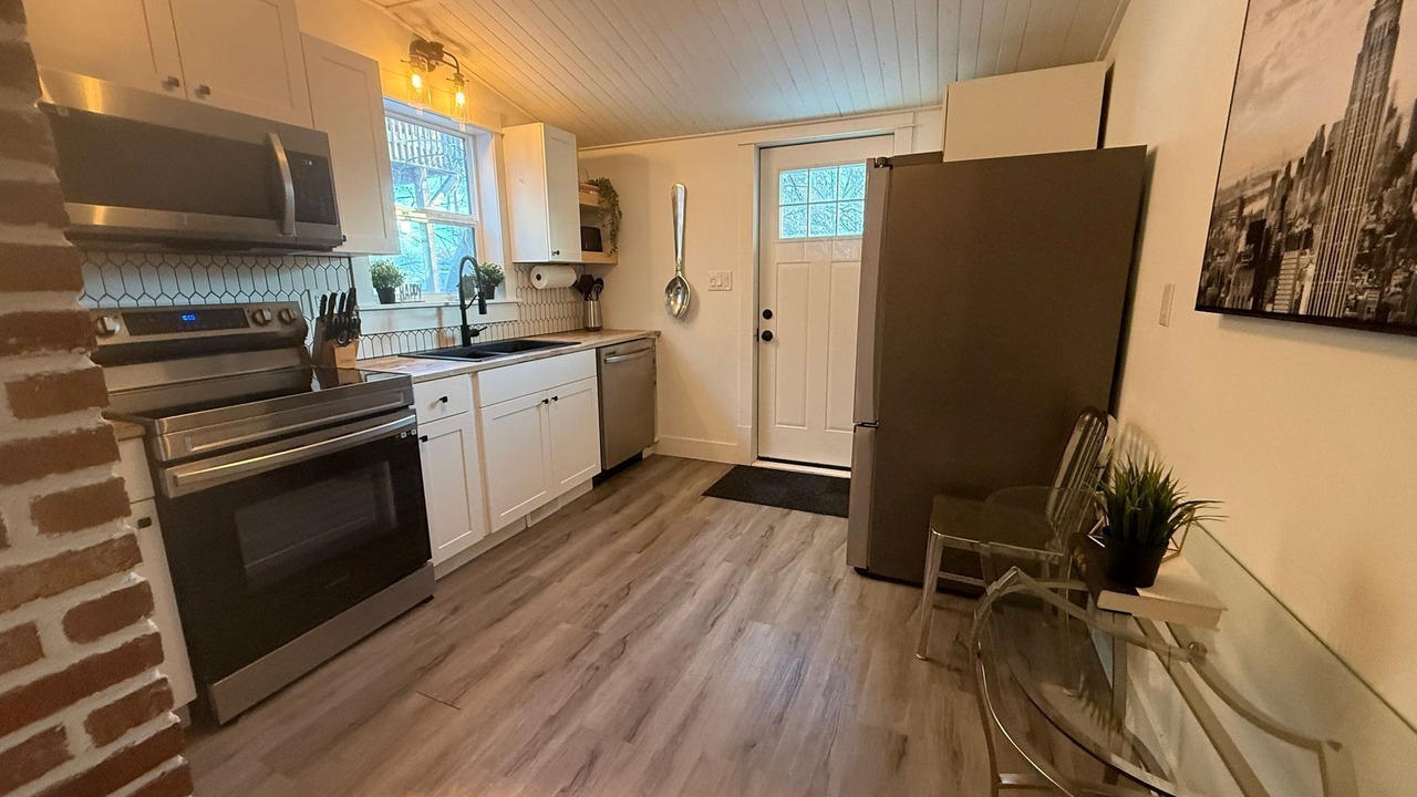 Photo of Kitchen in Saskatoon Downtown