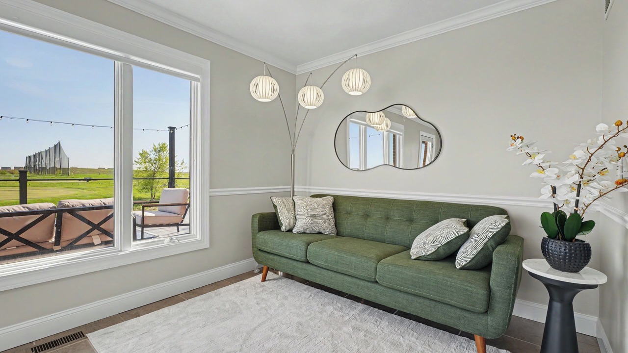 Photo of Livingroom in Champaign
