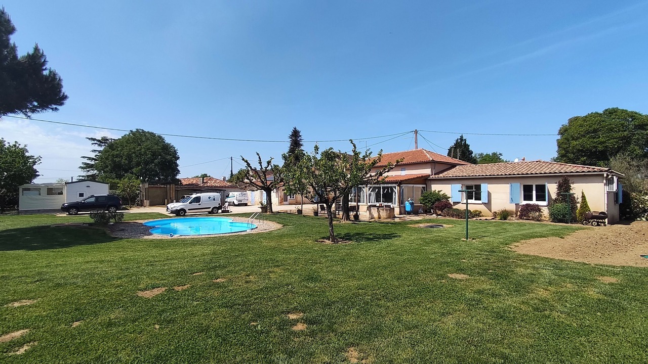 Photo of Outdoor in Saint-Sylvestre-sur-Lot