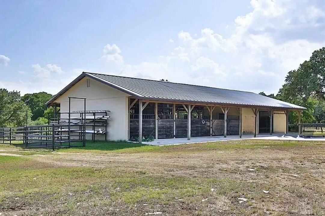 Photo of Outdoor in Spring Branch