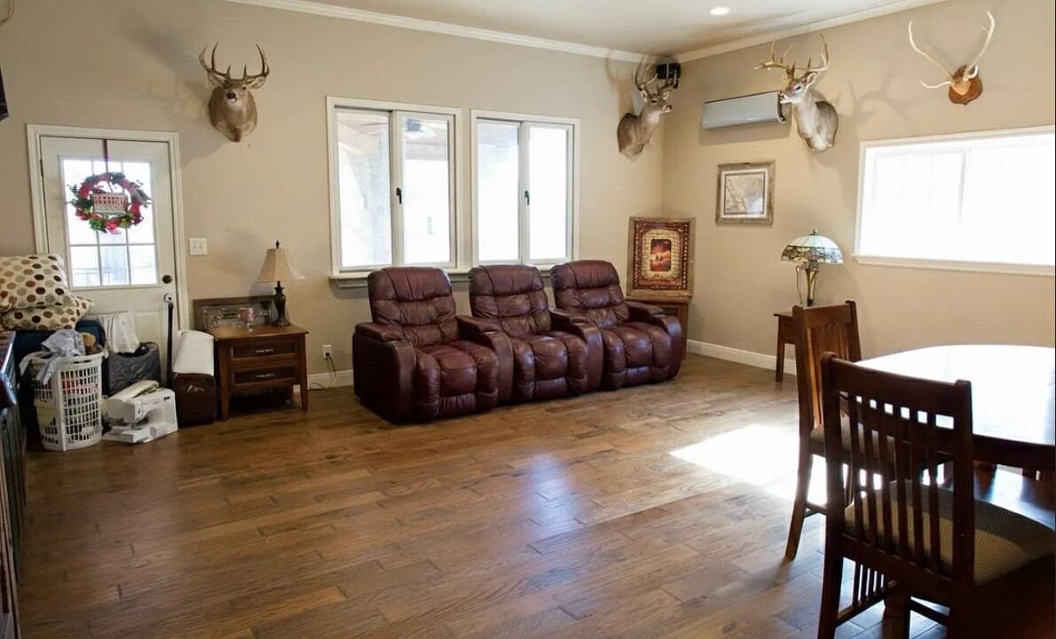 Photo of Livingroom in Spring Branch