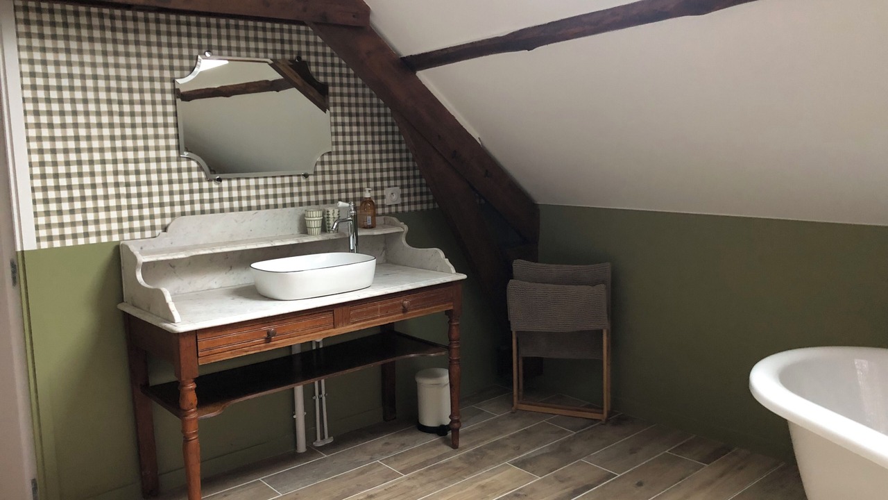 Photo of Bathroom in Bezu-la-Foret