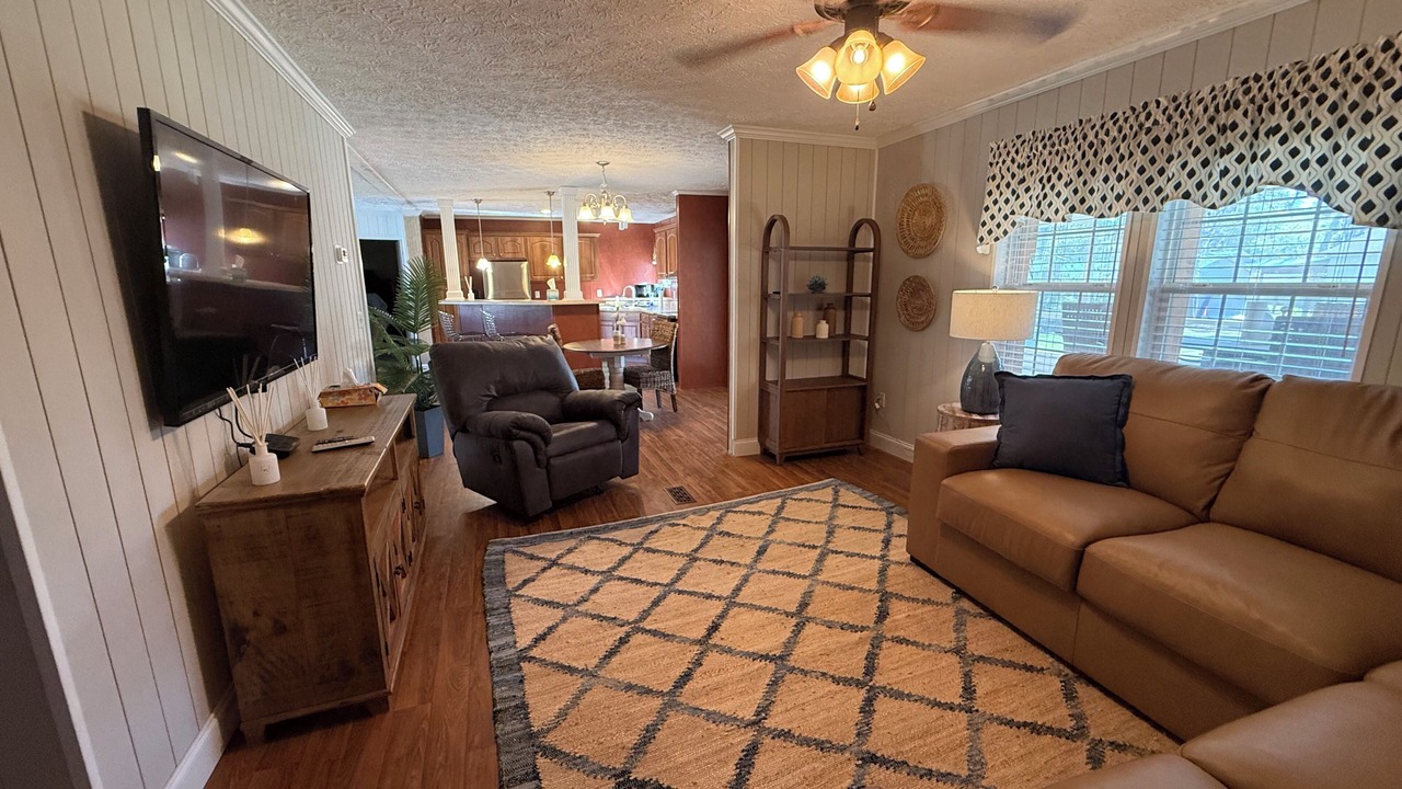 Photo of Livingroom in Shellman Bluff