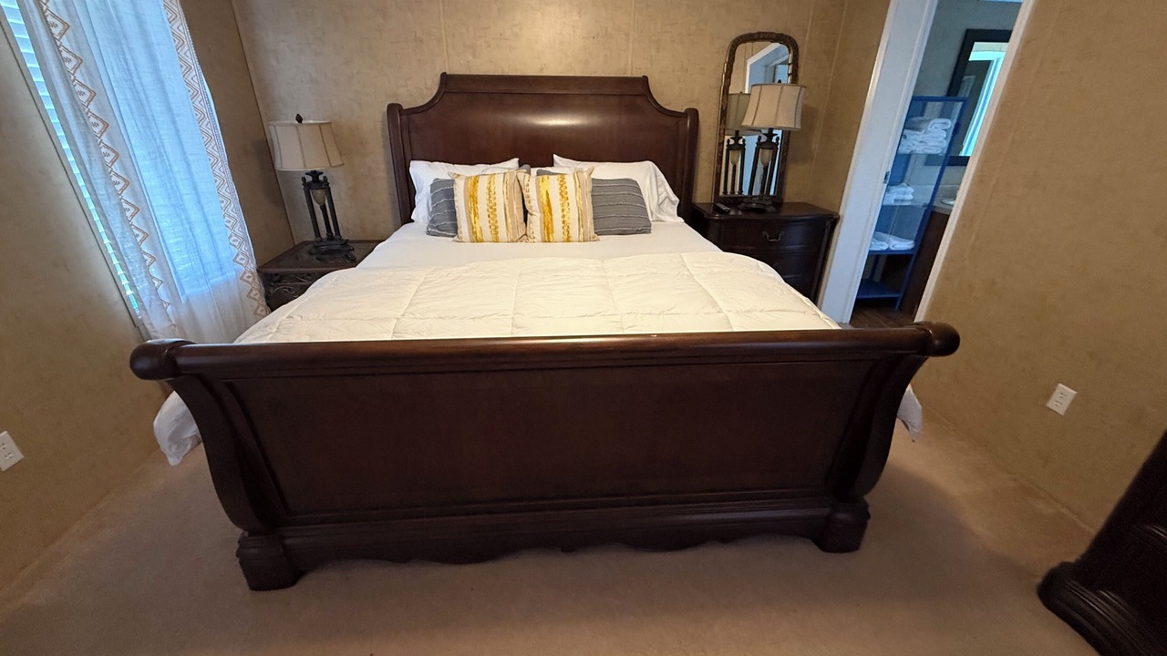 Photo of Bedroom in Shellman Bluff