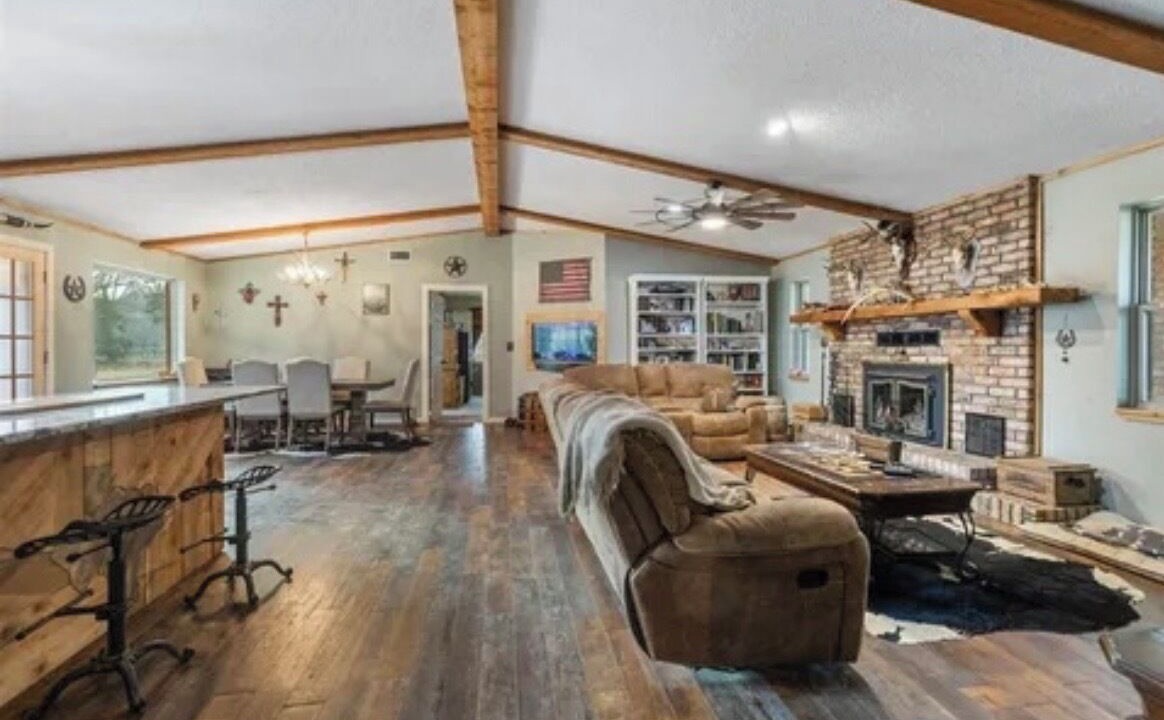 Photo of Livingroom in Albany