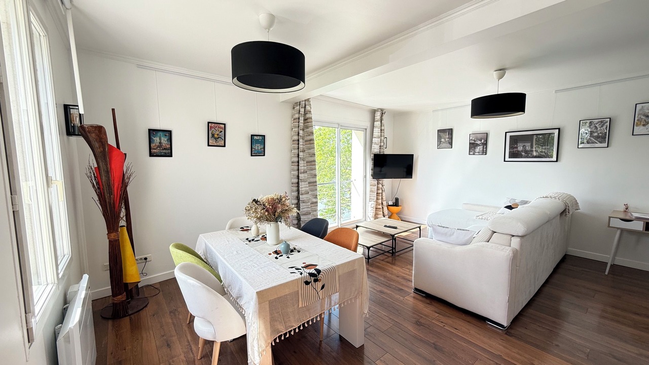 Photo of Livingroom in Pomponne