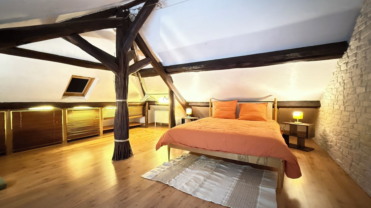 Photo of Bedroom in Pomponne