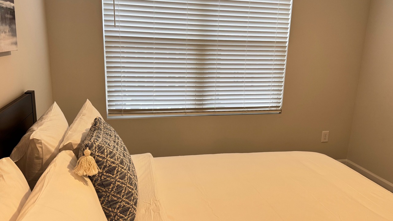 Photo of Bedroom in Apex