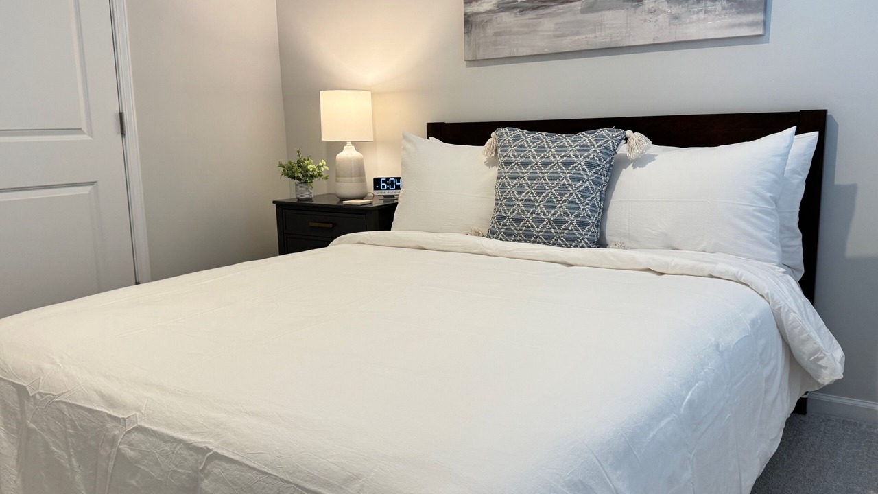 Photo of Bedroom in Apex