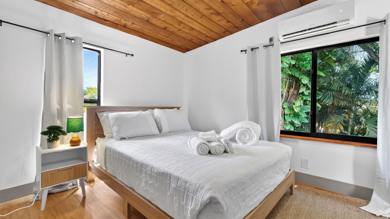Photo of Bedroom in Driftwood