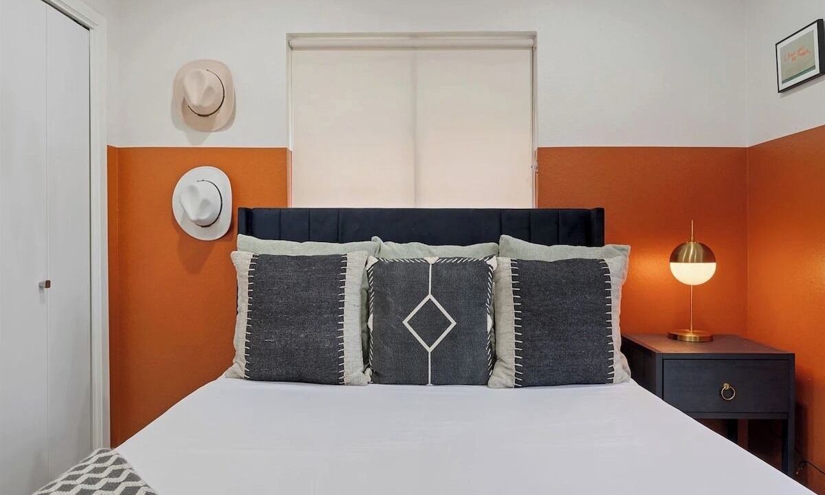 Photo of Bedroom in North Oaks