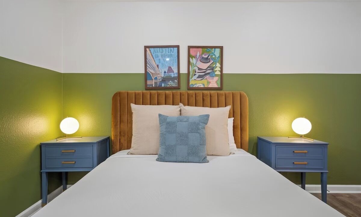 Photo of Bedroom in North Oaks