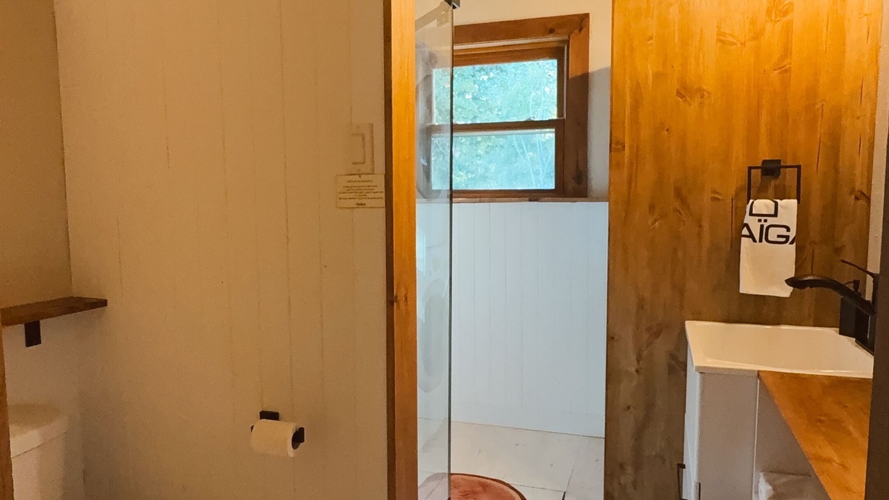 Photo of Bathroom in Sainte-Agathe-des-Monts