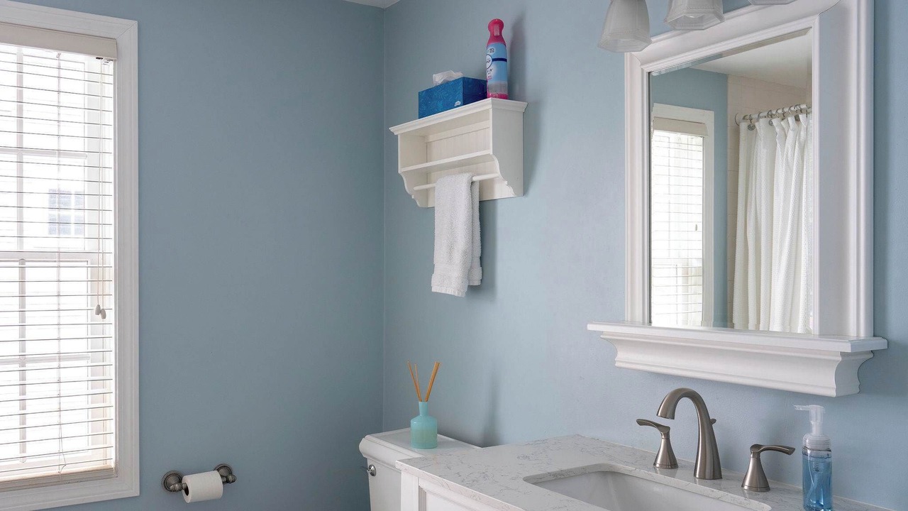 Photo of Bathroom in Fifth Ward