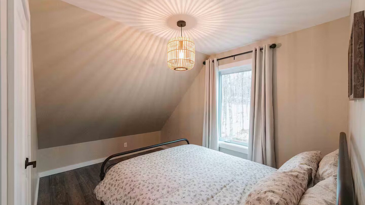 Photo of Bedroom in Mandeville