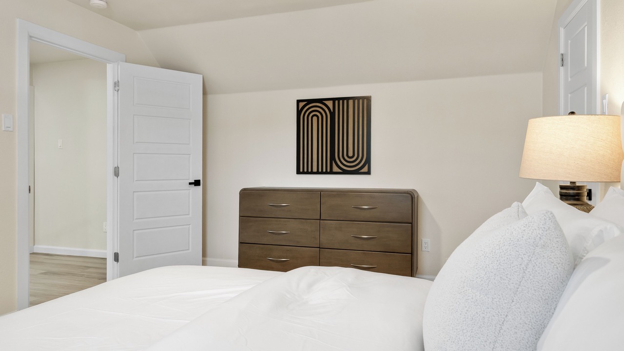 Photo of Bedroom in Lake Highlands