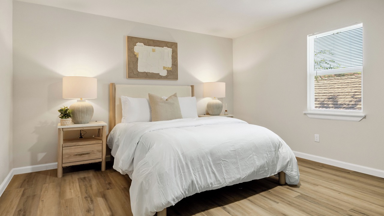 Photo of Bedroom in Lake Highlands