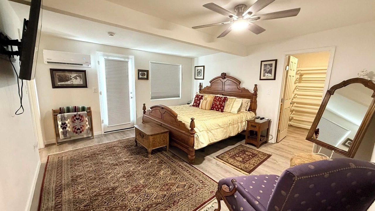 Photo of Bedroom in Brackettville